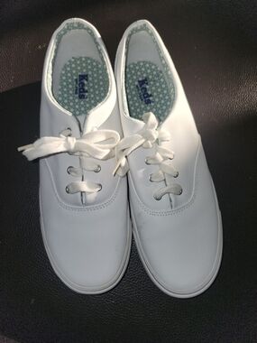 Keds White Low-Top Canvas Sneakers with Patterned Insole